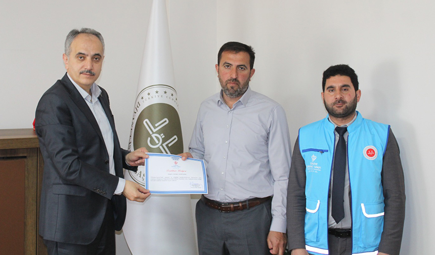 Karslı hayırseverden Filistin’e destek – Diyanet Haber