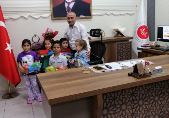 Müftü Emiri, miniklerle buluştu – Diyanet Haber