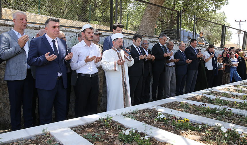 Mardin’de 37 yıl önce PKK’lı teröristlerce katledilen 30 kişi törenle anıldı