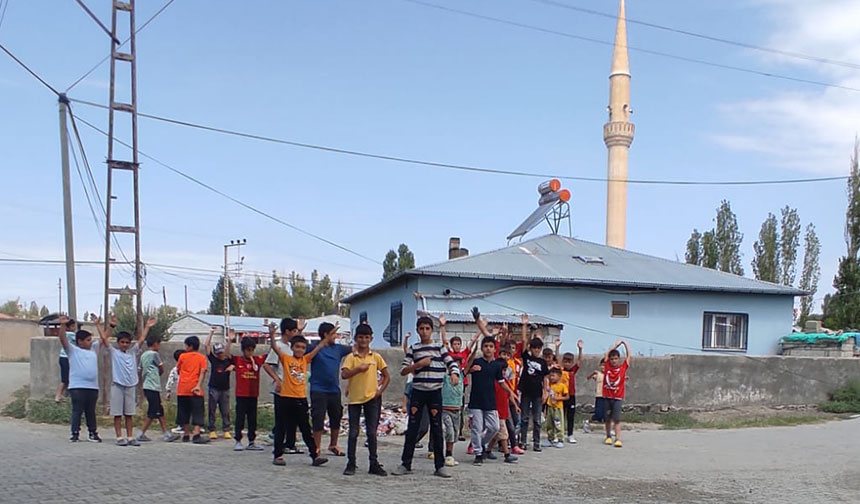 Cami gençlerinden “çevre farkındalığı” – Diyanet Haber