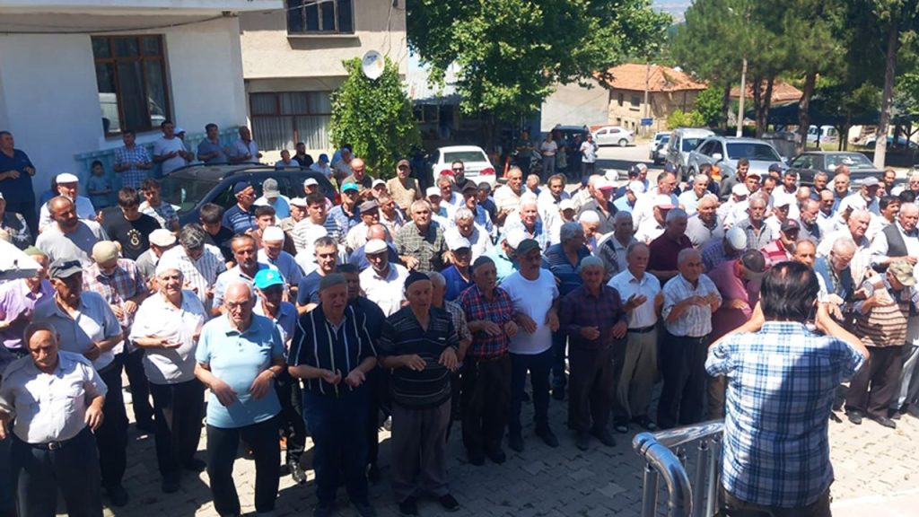 Gediz’de yağmur duası yapıldı – Diyanet Haber