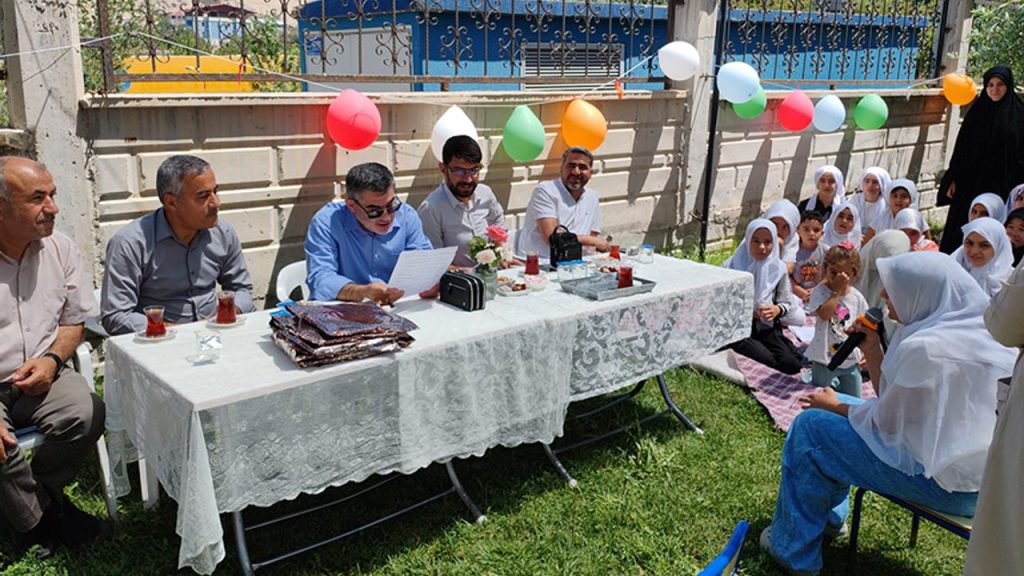 İpekyolu’nda Hadis Okuma şenliği – Diyanet Haber