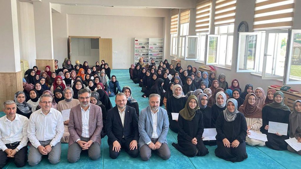 Genel Müdür Kondi, Çorum’da Kur’an kursu öğrencileriyle buluştu
