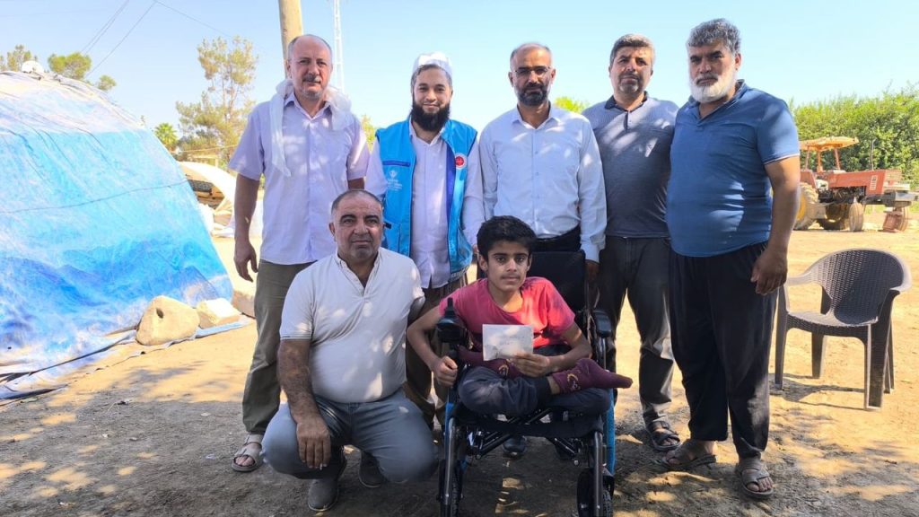 Suruç’ta engelli bireylere tekerlekli sandalye desteği