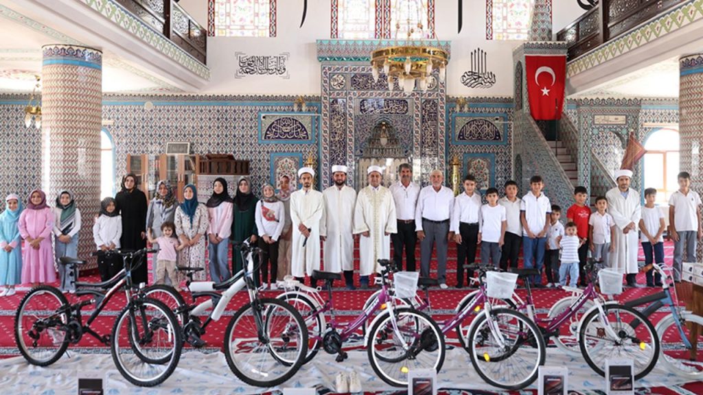 Elbistan’da “Çocukların Kalbi Camide Atıyor Projesi” tamamlandı
