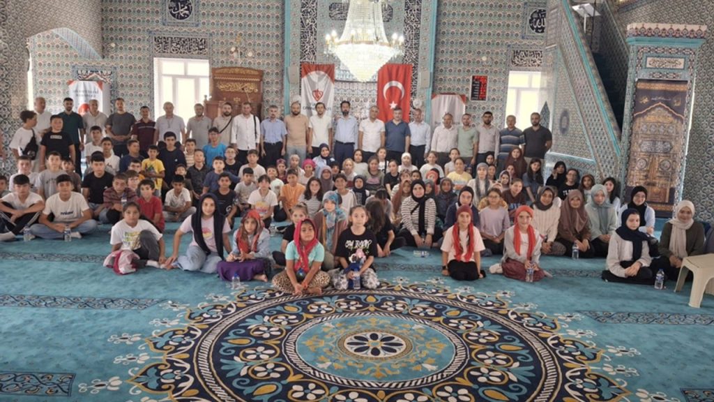 Espiye’de yaz Kur’an kursu öğrencileri bilgide yarıştı