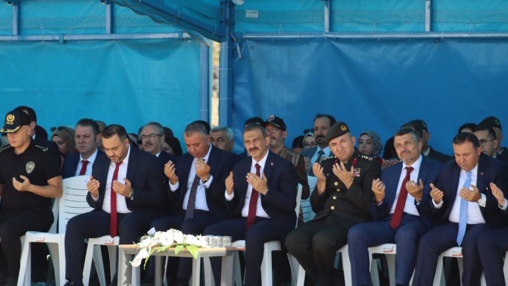 Zaferin yıl dönümünde şehitler dualarla anıldı