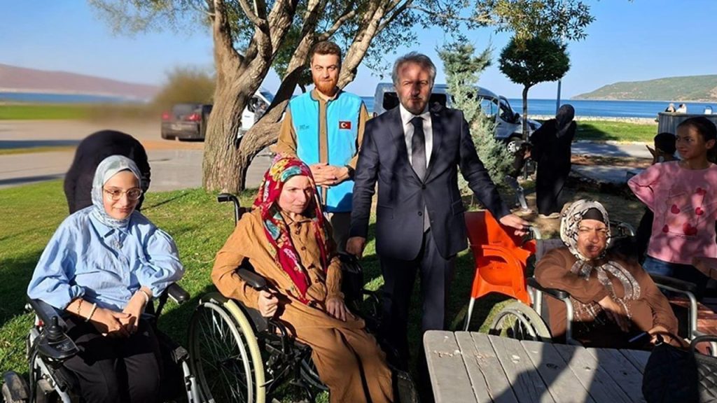 Bitlis’te engelli bireyler ve aileleri piknikte buluştu
