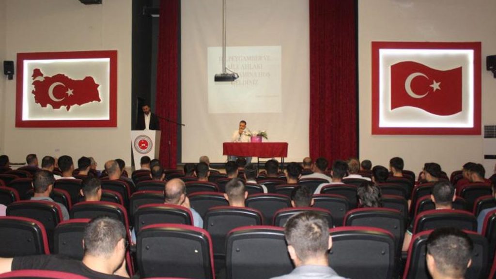 Cezaevinde Mevlid-i Nebi programı – Diyanet Haber