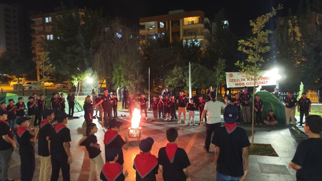 Genç İzciler ”Mevlid-i Nebi” Kampında Buluştu