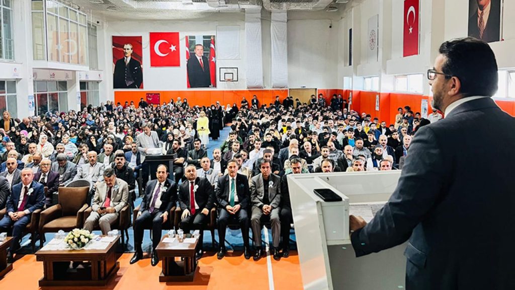 Irmaklı: İmanın ispatı güzel ahlaktır