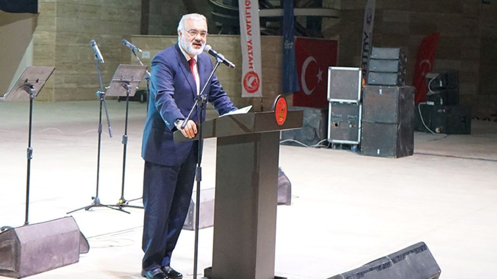 Prof. Dr. Ay: Yıl boyunca Efendimiz (sas)’i anlatacağız