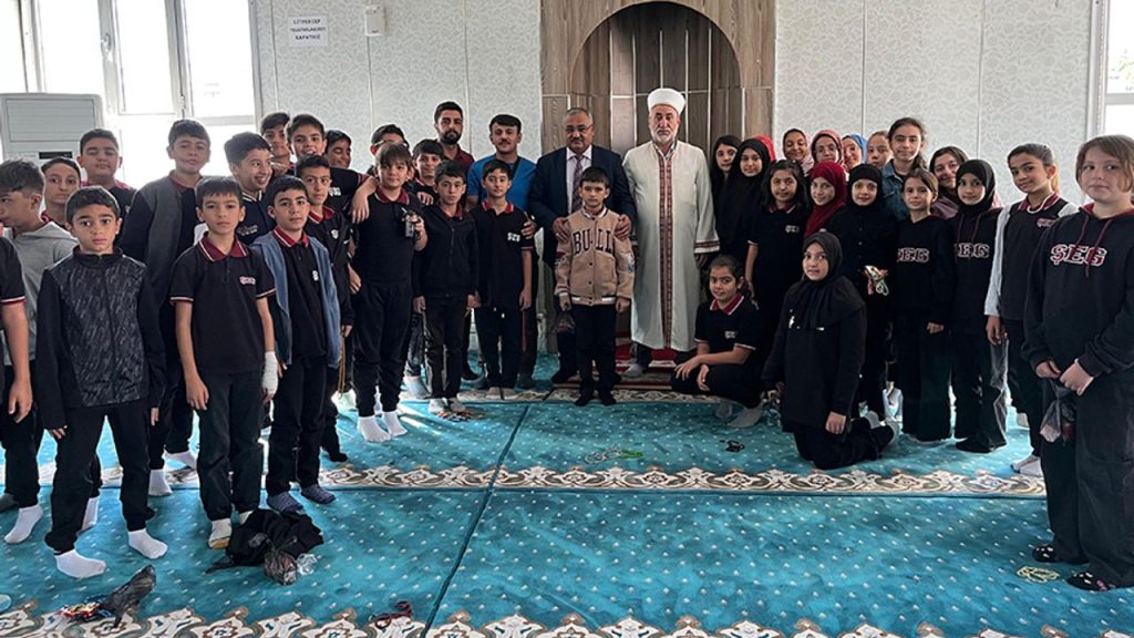 Müftü Demirel: Camiler eğitim ve buluşma merkezidir