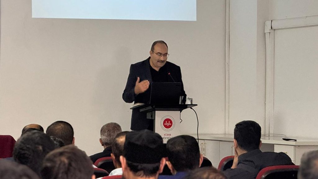 Iğdır’da Hz. Peygamber’in merhameti konuşuldu
