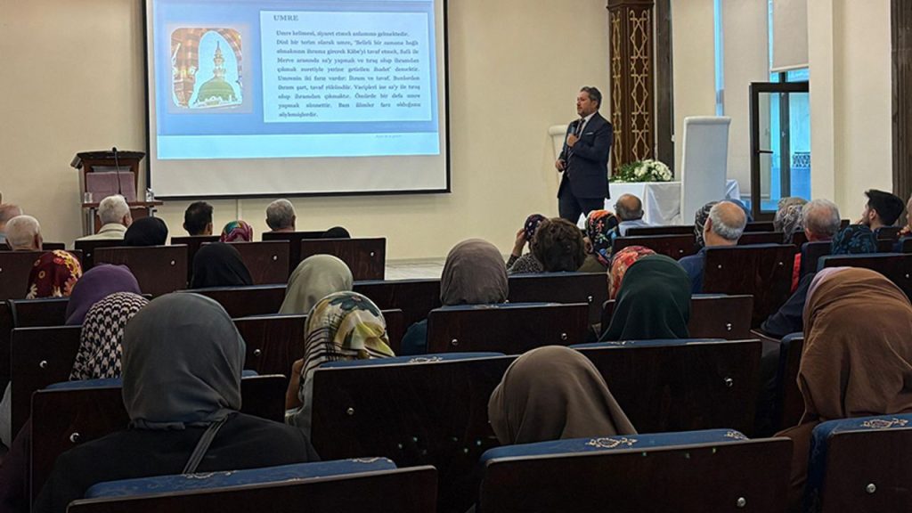 Adana’da 5. Umre Hazırlık Kursu düzenlendi