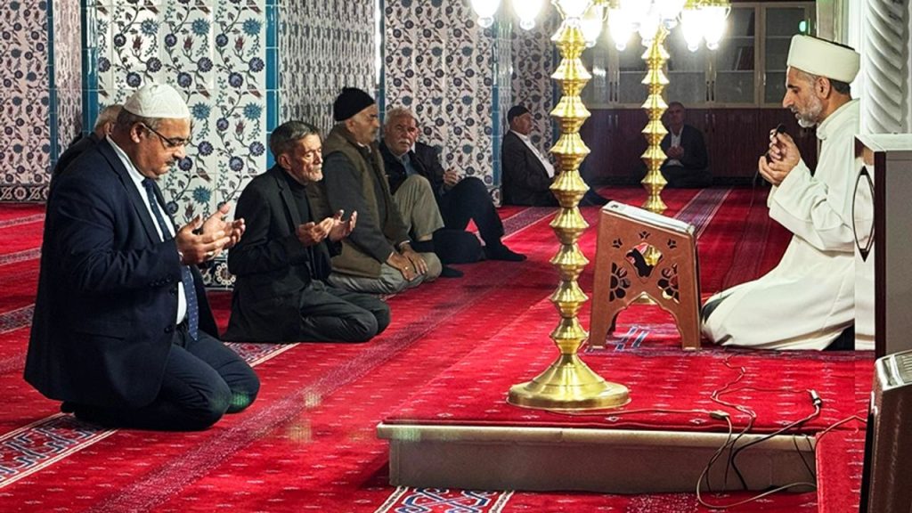Iğdır’da vefat eden din görevlileri anıldı