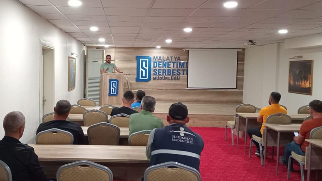 Hükümlülere Hz. Peygamber anlatıldı – Diyanet Haber
