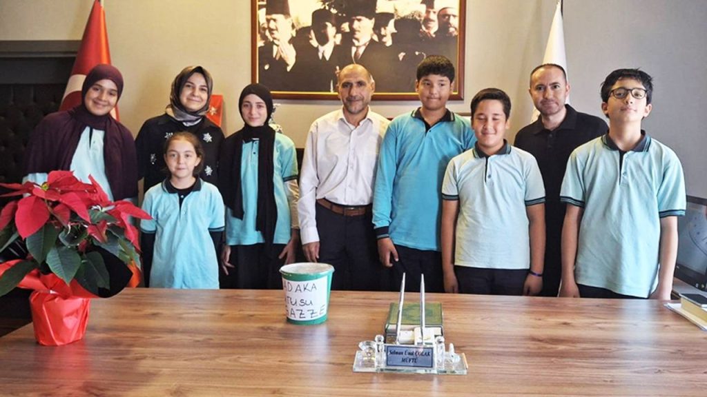 Seydikemerli öğrencilerden Filistin’e destek – Diyanet Haber